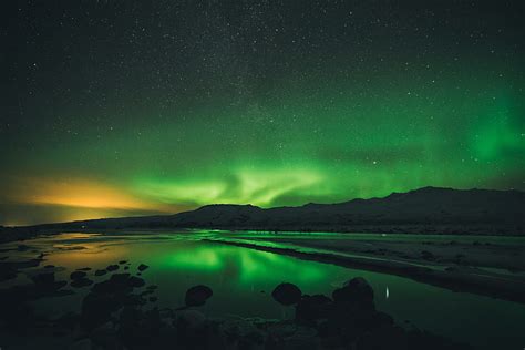 Royalty-Free photo: Green northern lights | PickPik