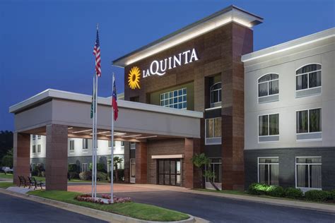 La Quint Inn & Suites by Wyndham Columbus North | Columbus, GA Hotels