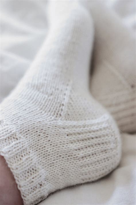 KNITTING PATTERN Ankle Socks Knitting Pattern Easy Knit - Etsy