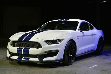 Ford Shelby Mustang GT350 specs, 0-60, quarter mile, lap times ...