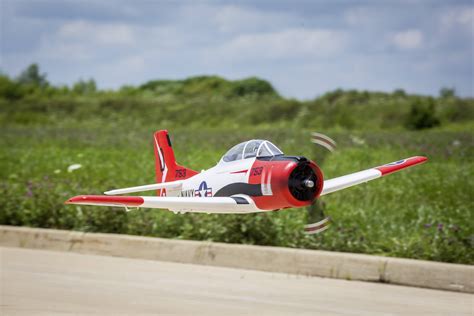 Avion RC à moteur E-flite T-28 EFL8350 | Conrad.fr