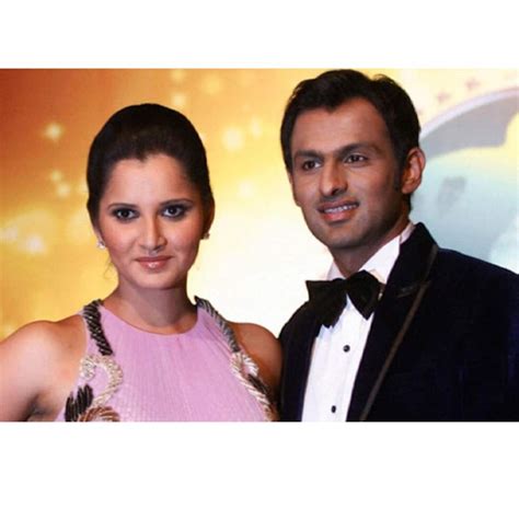 Sania Mirza-Shoaib Malik divorce rumours: A look at how the tennis star and Pakistani cricketer ...