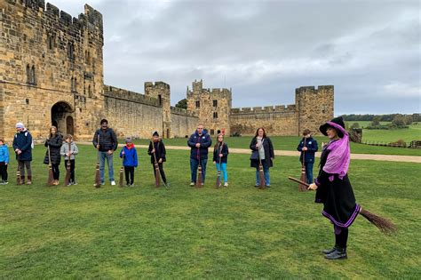 Harry Potter at Alnwick Castle: Movie Scenes and Broomsticks!