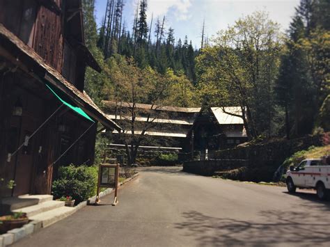 Rustic heaven at the Chateau at the Oregon Caves - 2TravelDads