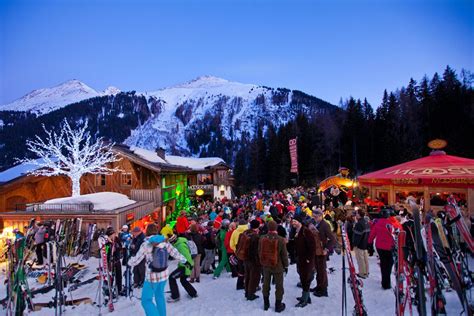 Luxury Ski Holidays Austria - How to Choose Between Lech and St Anton