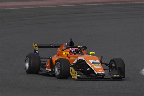 Nikhil Bohra controls hectic FRME race two at Dubai - Formula Scout