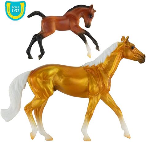 Breyer Stablemates Stable Surprise (2 piece set) | Breyer