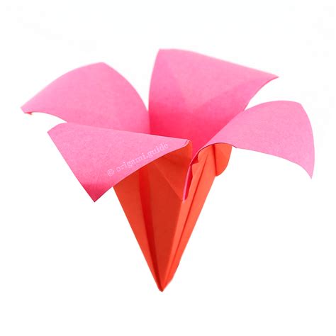 How To Make An Origami Daylily - Folding Instructions - Origami Guide