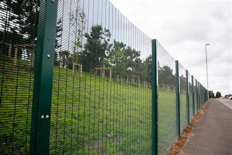 What Should Data Centre Security Fences Look Like? - Barkers