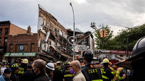 Firefighters Respond to Brooklyn Building Collapse - The New York Times