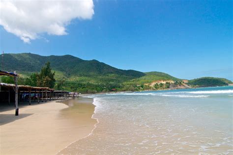 Top 8 Best Nha Trang Beaches - Viet Vision Travel