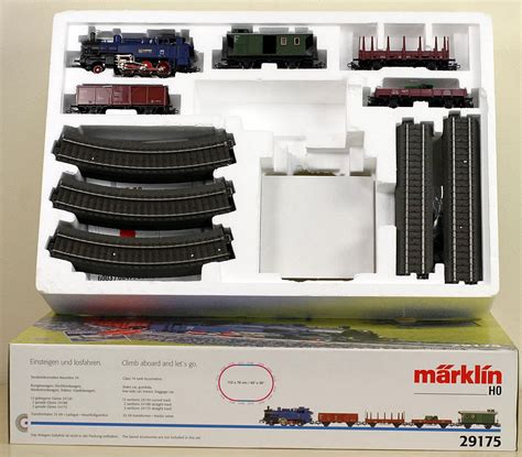 Z scale trains starter set