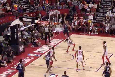 Watch: Pelicans rookie Jaxson Hayes gets thunderous dunk vs. Bulls ...