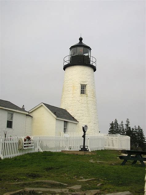 Lighthouses - PEMAQUID POINT LIGHT | ME