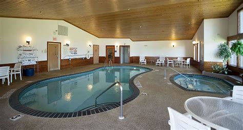 Amenities - Country Inn Two Harbors - Two Harbors, MN Hotels