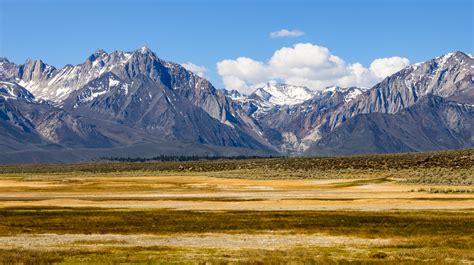 The Sierra Nevada Mountains grew taller from extreme drought - Earth.com