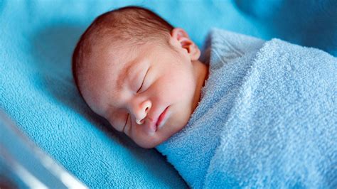 Baby & newborn sleep routines: a guide | Raising Children Network