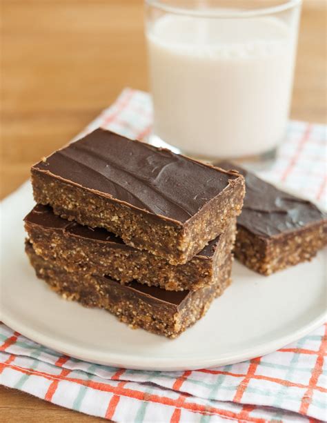 Recipe: Peanut Butter & Chocolate Energy Bars | Resep