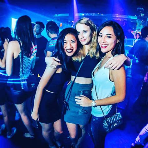 Singapore Nightlife: Bars and Nightclubs Guide | Jakarta100bars - Nightlife & Party Guide - Best ...