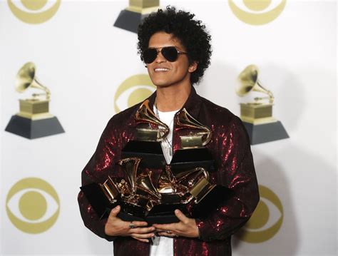 Bruno Mars é o grande vencedor do Grammy 2018 - AcheiUSA