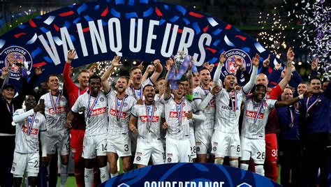 Coupe de France : Toulouse remporte la finale en écrasant Nantes (5-1 ...