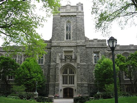 Tour college: Fordham University (Bronx, NY)