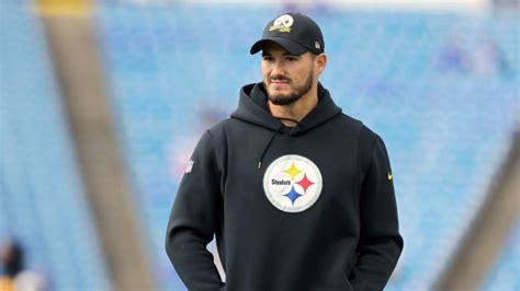 Steelers Insider Predicts ‘Another Major Shakeup’ at QB