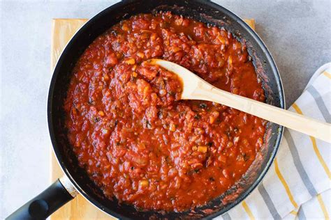 Homemade Tomato Sauce Recipe