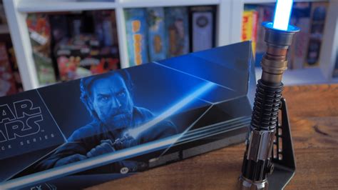 Obi-Wan Kenobi Force FX Elite Lightsaber review | Space