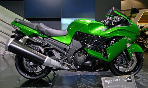 File:Kawasaki Ninja ZX-14R right side-1 2011 Tokyo Motor Show.jpg - Wikimedia Commons