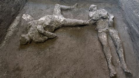 Pompeii ruins unearth 'master and slave' remains | Fox News