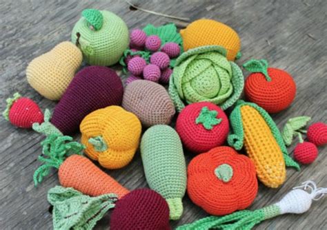 You are going to love this collection of Crochet Fruit and Vegetable ...