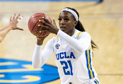 Women’s basketball defeats Washington, advances to semifinals of Pac-12 ...