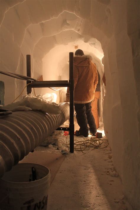 Antarctica: South Pole Ice Tunnels Rodwell Drilling | Flickr