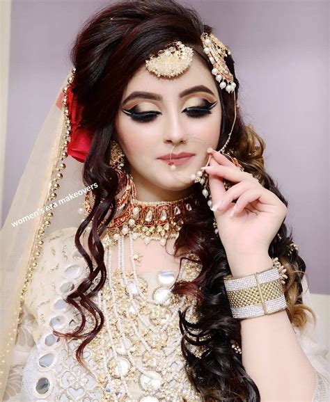 Follow me @Mãđhű for more pics | Pakistani bridal makeup, Bridal makeup images, Pakistani bridal ...