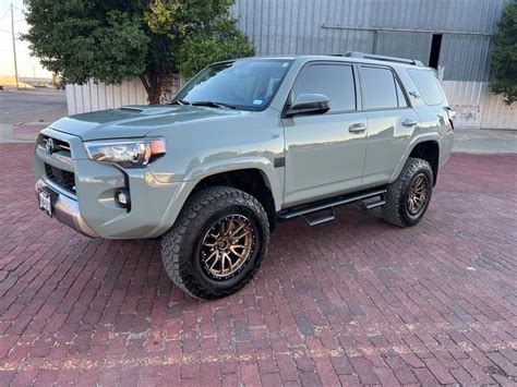 2022 Toyota 4runner Trd Off-road Lunar Rock Lifted Perfect - Used ...