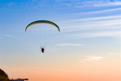 Paragliding Adventure Turns Fatal in Charlotte County - Personal Injury ...