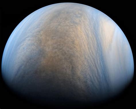 Clouds of Venus Too Dry to Sustain Even Extremophile Life Forms, Study ...