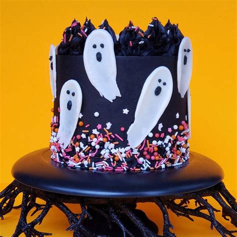 How to Make White Chocolate Ghosts – Basil and Buttercream | Halloween ...