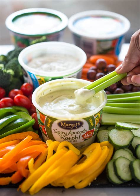 How to Assemble A Veggie Platter