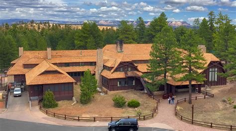 Bryce Canyon Lodge | Custom Shingles