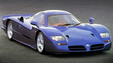 Nissan R390 GT1, la supercar che visse una volta