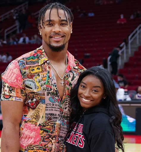 Simone Biles Stuns in a Beautiful Dress on Instagram—and Her Fiancé ...