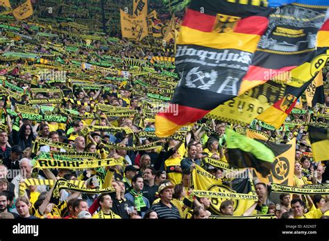 Fans of the Borussia Dortmund football club, Dortmund, Germany Stock ...