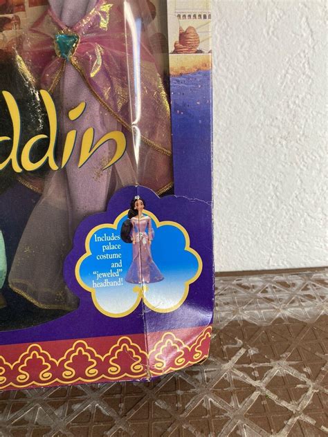 1992 MATTEL DISNEY ALADDIN PRINCESS JASMINE NIB SIGNIFICANT BOX WEAR ...