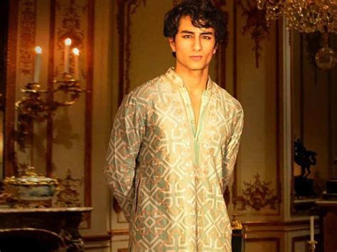 Ibrahim Ali Khan shares pics from Diwali photoshoot; internet responds ...