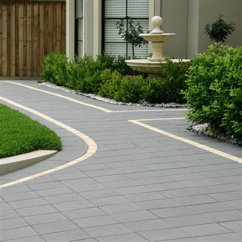 Pavers vs Concrete | Why Choose Pavers Over Concrete