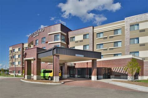 Courtyard by Marriott St. Louis Chesterfield Chesterfield, Missouri, US - Reservations.com