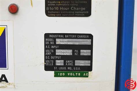 Varta Battery Charger | Boggs Equipment