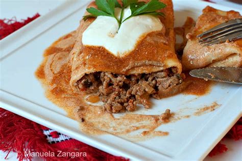 Hortobágyi palacsinta | Recipe | Hungarian recipes, Ground meat recipes ...